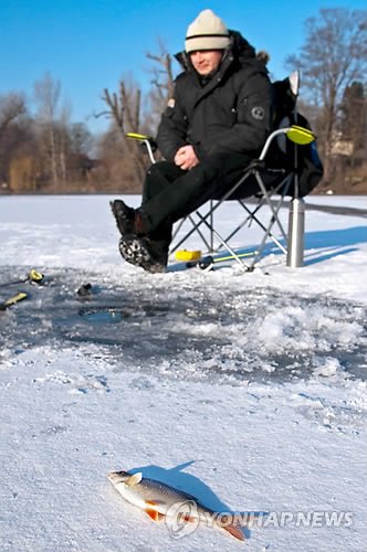 Ice fishing in Germany